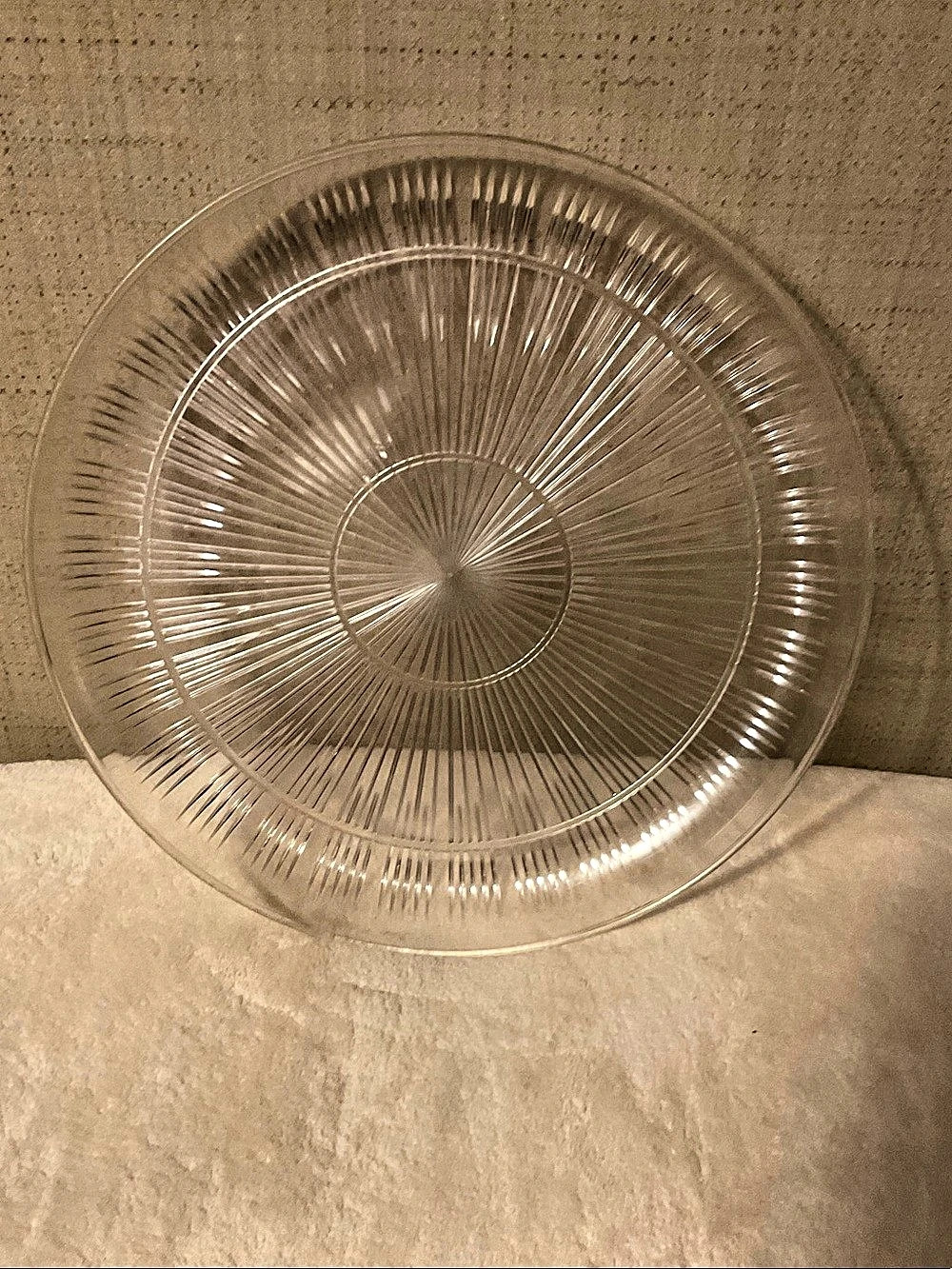 Clear Geometric Glass Plate